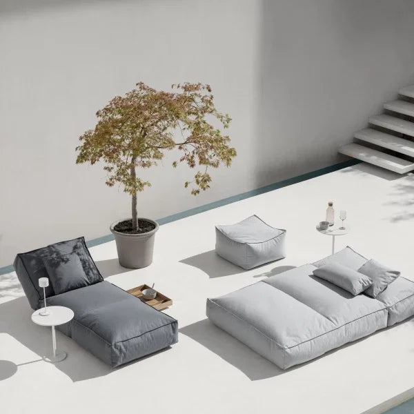 stay outdoor hocker